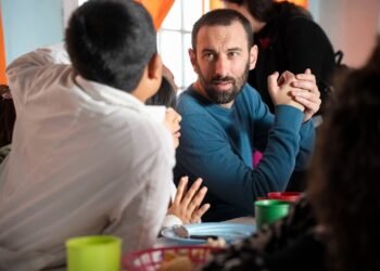 Hurlingham : Selci Almorzó con alumnos de la escuela  EP N °25 .