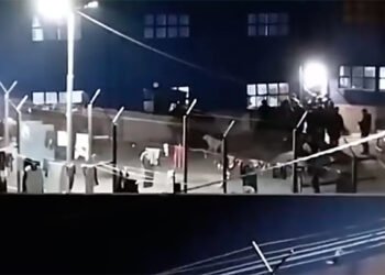 FLORENCIO VARELA : INTENTO DE MOTIN UNIDAD N °32 .