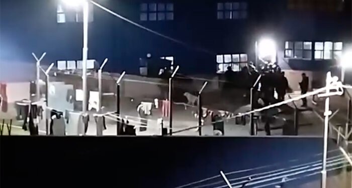 FLORENCIO VARELA : INTENTO DE MOTIN UNIDAD N °32 .