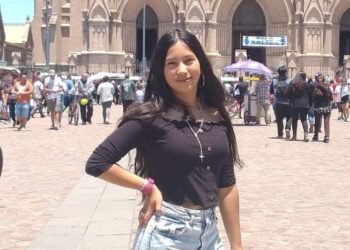 SAN FERNANDO INTENSA BUSQUEDA DE UNA JOVEN DE 14 AÑOS .