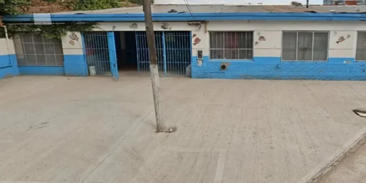 JOSÉ C. PAZ: DOS COMPAÑEROS DE SECUANDARIO SE PELEARON Y UNO LE DIO UNA PUÑALADA .