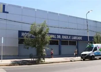 Una mujer embarazada fue atropellada por una camioneta en San Miguel: fue trasladada de urgencia al hospital.