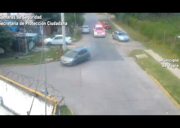 Detienen a un hombre por agredir a su pareja en plena vía pública en General Pacheco.