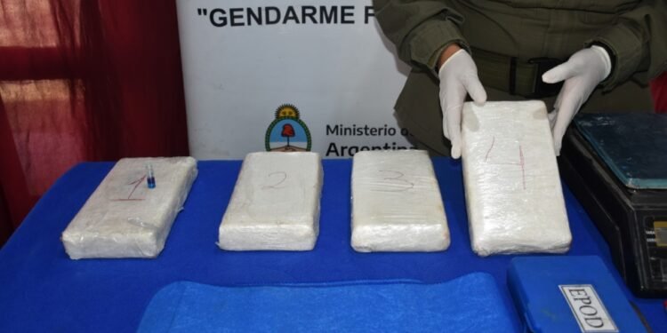 GOLPE AL NARCOTRAFICO EN ITUZAINGO .