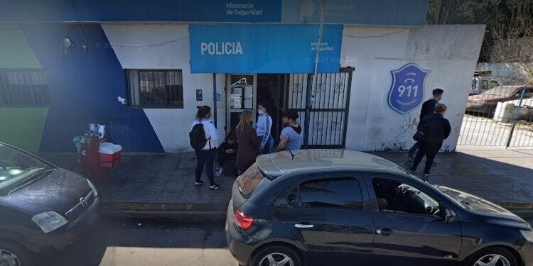 BURZACO : HALLAN UN ABOGADO SIN VIDA EN SU CASA.