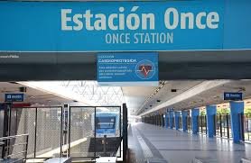 TREN SARMIENTO NO LLEGARA A ONCE POR 6 MESES POR OBRAS .