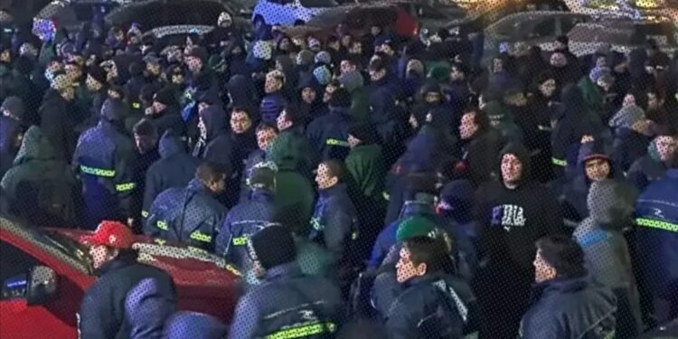 Cierra una distribuidora en Tapiales y deja a más de 200 trabajadores sin empleo.