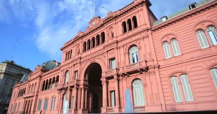 Milei ofreció la Casa Rosada para un eventual festejo de la Selección y aseguró que no estará presente.