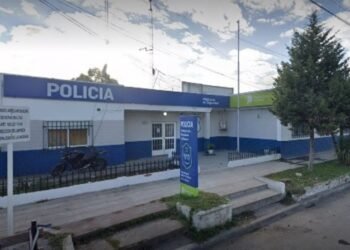 LA MATANZA  Una oficial de la Policía de la Ciudad murió el pasado  sábado tras sufrir un disparo con su arma reglamentaria en la puerta de una comisaría del barrio San Carlos.