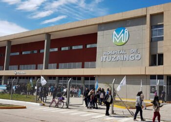 Un joven de 22 años murió tras caer desde la terraza de un edificio en Ituzaingó