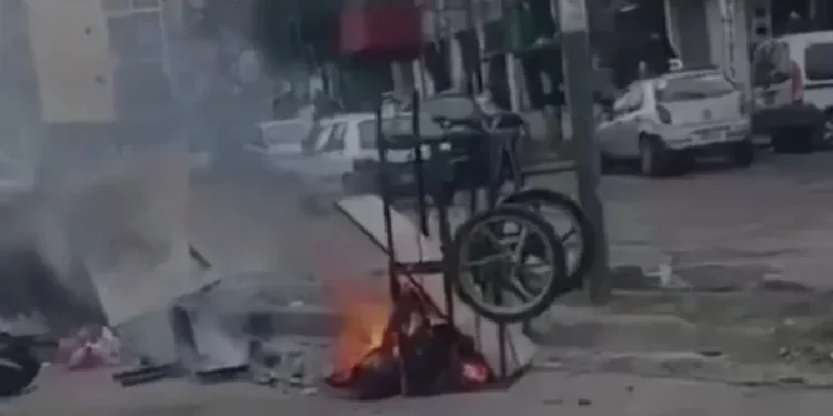 Hallaron un cuerpo calcinado en Fuerte Apache tras una presunta disputa narco