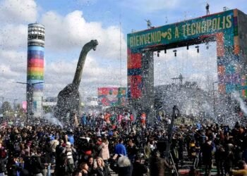 TECNÓPOLIS PASO A MANOS PRIVADAS