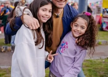 Festejo por el Día de la Niñez en la Plaza Evita de Morón