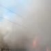 Feroz incendio en Morón: las llamas destruyeron un depósito y una vivienda familiar