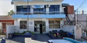 Violento robo, persecución y tiros en Isidro Casanova: un joven de 22 años fue detenido