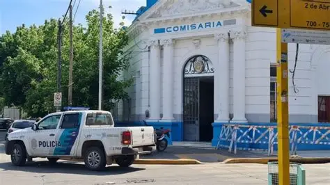 Interceptaron a un motociclista que circulaba con una moto robada, marihuana y un arma blanca en General Rodríguez