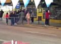 Una mujer murió tras ser atropellada por un colectivo en pleno centro de Moreno