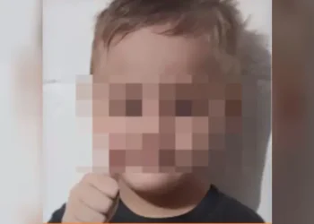 Merlo : Horror y rescate nene de 5 años escapó de su casa huyendo de golpizas de su madre; ella fue detenida
