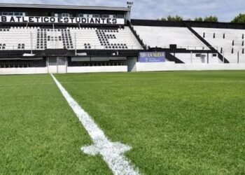 Estudiantes de Buenos Aires cumple 128 años y prepara una gran fiesta en Caseros